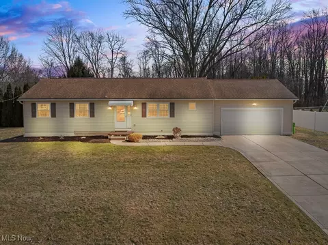 963 Sunset View Blvd, Tallmadge, OH 44278