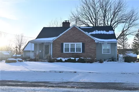 717 Allen Ave, Ashtabula, OH 44004