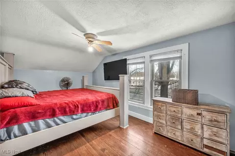 Bedroom - 120 Lorain Blvd, Elyria, OH 44035 photo 4 of 9