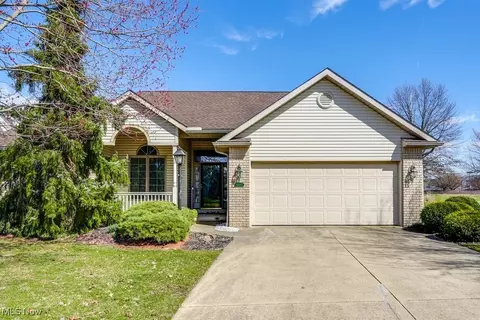 4359 Deer Creek Dr, Wooster, OH 44691