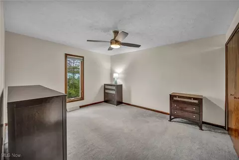 Bedroom - 4149 Ivanhoe Dr, Lorain, OH 44053 photo 6 of 10