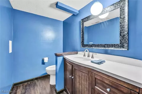 Bath - 4149 Ivanhoe Dr, Lorain, OH 44053 photo 1 of 4