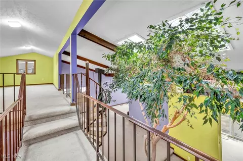 Entry Way - 4149 Ivanhoe Dr, Lorain, OH 44053 photo 1 of 2