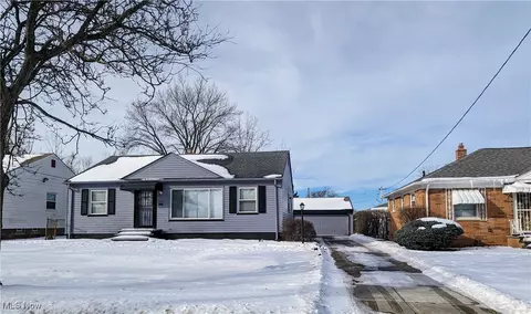 4212 E 186th St, Cleveland, OH 44122