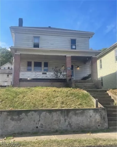 3233 Orchard St, Weirton, WV 26062