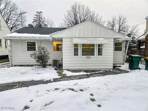 21171 Forbes Rd, Bedford, OH 44146