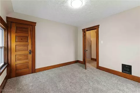 Bedroom - 337 Kenyon Ave, Elyria, OH 44035 photo 8 of 8