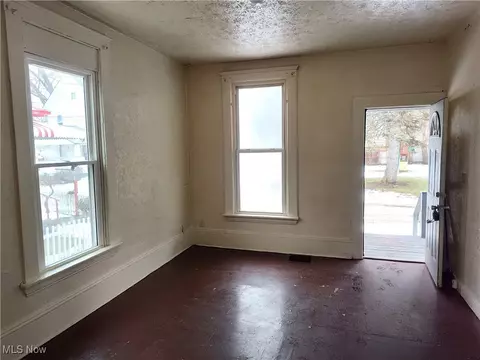 Living - 545 Audrey Pl, Ashtabula, OH 44004 photo 1 of 1