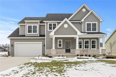 13250 Timber Trl, Grafton, OH 44044