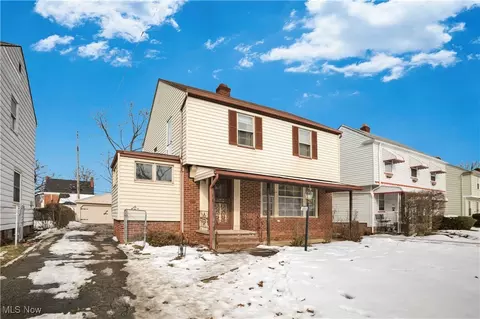 18015 Invermere Ave, Cleveland, OH 44128