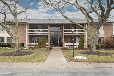 1263 Lost Nation Rd, Willoughby, OH 44094