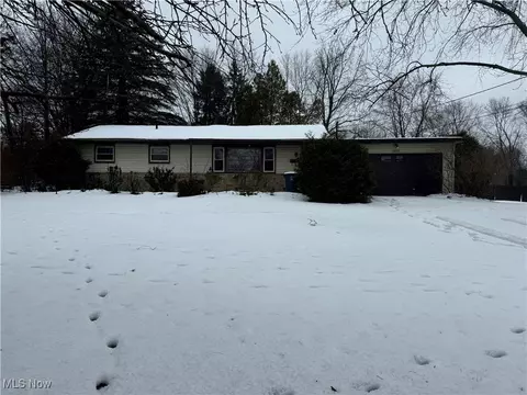 32015 Bainbridge Rd, Solon, OH 44139