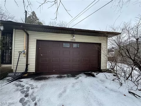 32015 Bainbridge Rd, Solon, OH 44139 photo 23