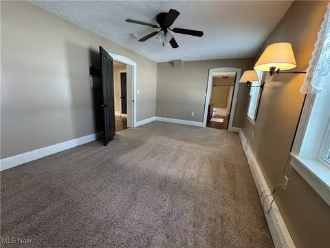 Bedroom - 489 E Windsor Rd, Orwell, OH 44076 photo 4 of 10