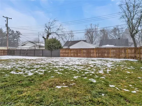 5200 4th St NW, Canton, OH 44708 photo 19