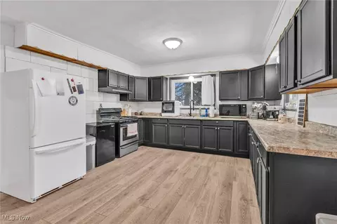 5200 4th St NW, Canton, OH 44708 photo 7