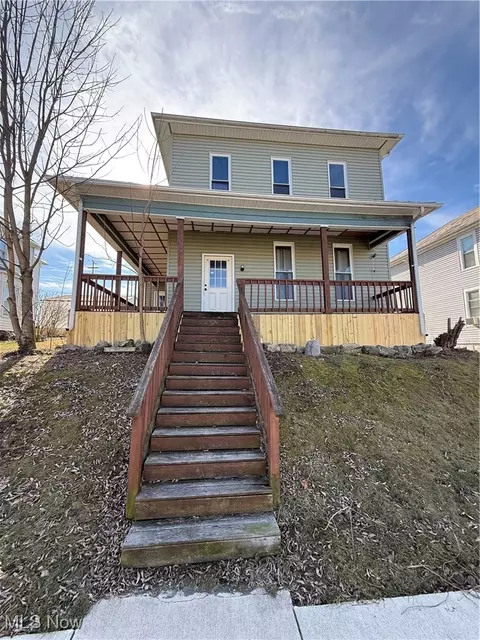 1142 Steubenville Ave, Cambridge, OH 43725