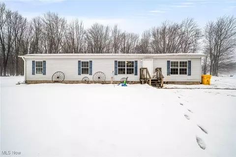 4039 Stanhope Kelloggsville Rd, Kingsville, OH 44048