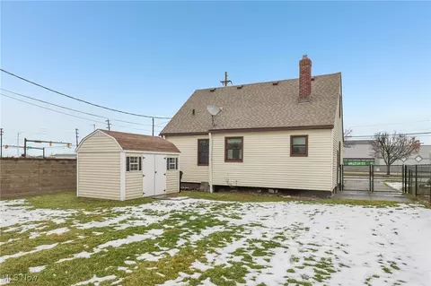 5928 Smith Rd, Brook Park, OH 44142 photo 30