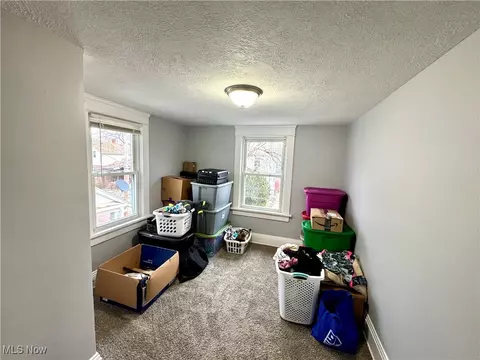 588 Robinette Ct, Akron, OH 44310 photo 19