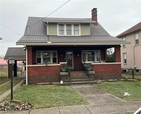 726 Eppley Ave, Zanesville, OH 43701