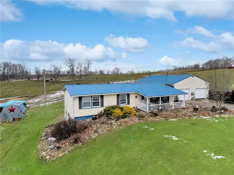 1169 Township Road 212, Bloomingdale, OH 43910