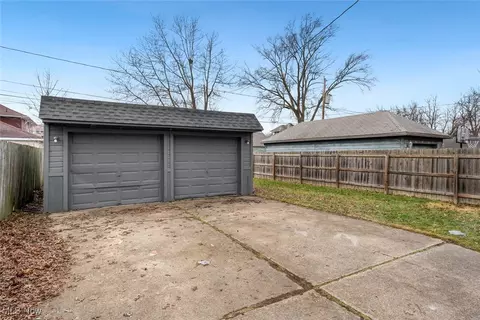 128 Pasadena Ave, Elyria, OH 44035 photo 28