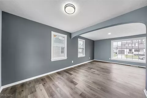 128 Pasadena Ave, Elyria, OH 44035 photo 7