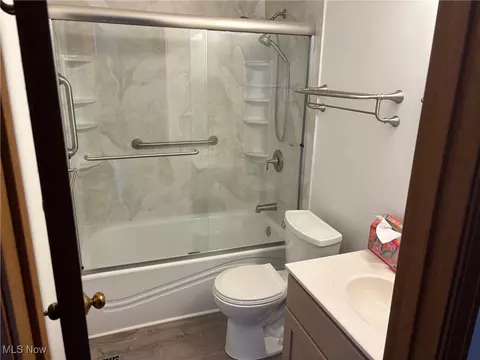 6622 Devonshire Ct, Mentor, OH 44060 photo 10