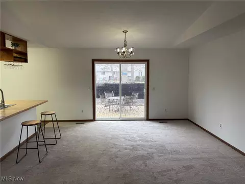 6622 Devonshire Ct, Mentor, OH 44060 photo 5