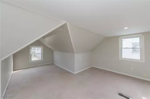434 E 275th St, Euclid, OH 44132 photo 22