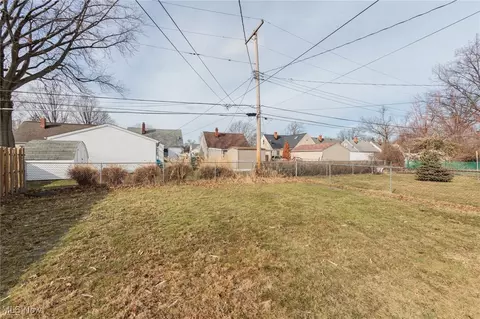 434 E 275th St, Euclid, OH 44132 photo 31