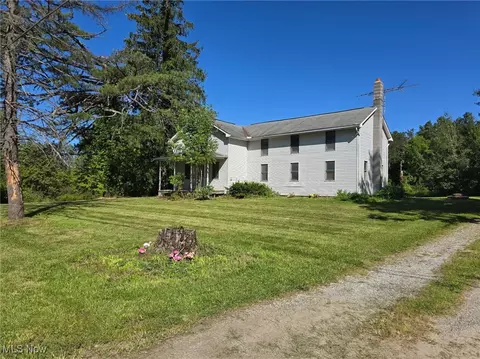 16270 Mayfield Rd, Huntsburg, OH 44046