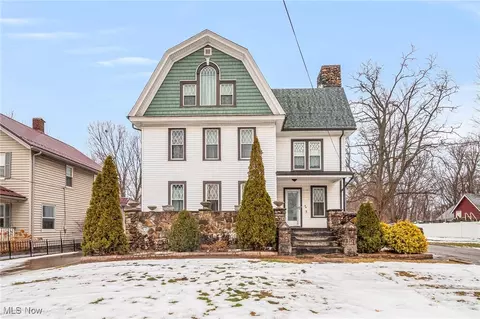 64 Grant St, Painesville, OH 44077