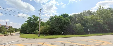 721 S Cleveland Massillon Rd, Fairlawn, OH 44333