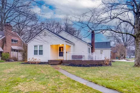 1520 Jefferson Ave, Akron, OH 44313