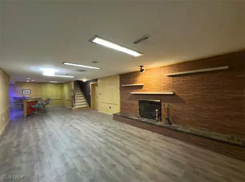 Living - 7817 Montello Rd, Independence, OH 44131 photo 6 of 6