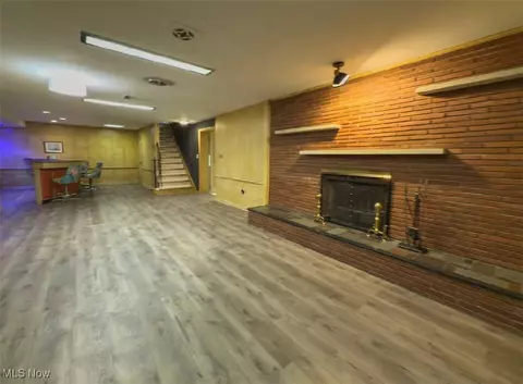 Living - 7817 Montello Rd, Independence, OH 44131 photo 5 of 6