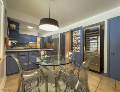 Kitchen - 7817 Montello Rd, Independence, OH 44131 photo 2 of 3