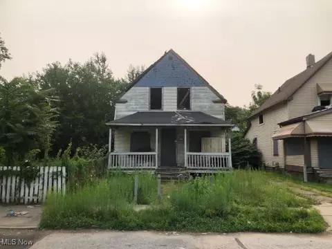 1247 E 112th St, Cleveland, OH 44108