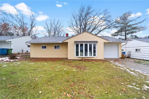 5832 Kings Hwy, Parma Heights, OH 44130