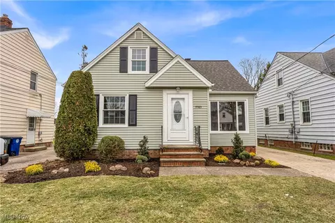 4583 Williamston Ave, Brooklyn, OH 44144