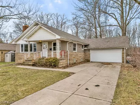 4917 Swetland Blvd, Richmond Heights, OH 44143