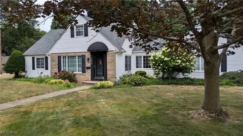 177 S Pershing Ave, Akron, OH 44313