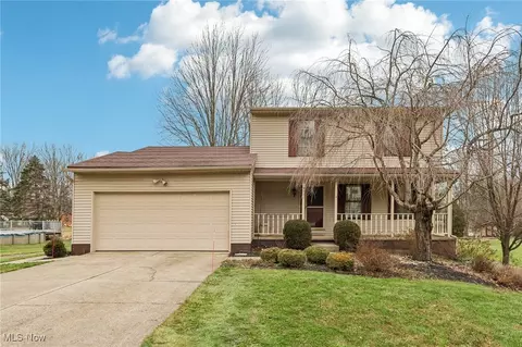 9701 Hoose Rd, Mentor, OH 44060