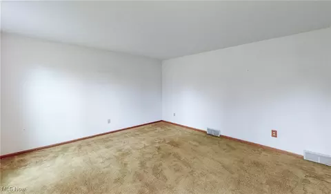 6956 Eastham Cir NW, Canton, OH 44708 photo 11