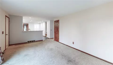 6956 Eastham Cir NW, Canton, OH 44708 photo 23