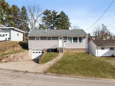 138 Hutchinson Dr, Saint Clairsville, OH 43950
