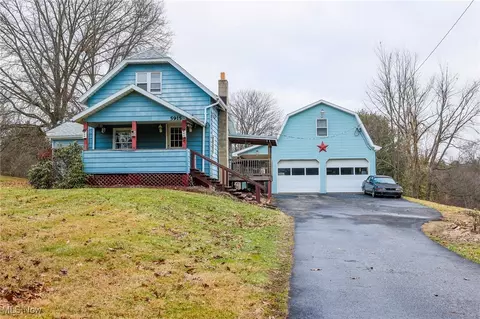5915 Brinker St SW, Navarre, OH 44662