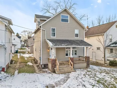 464 W Market St, Alliance, OH 44601